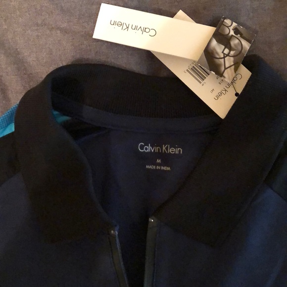 Brand new Calvin Klein polo never worn - Picture 2 of 3